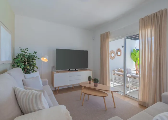 Serena Zare By Villalia * بلايا بلانكا