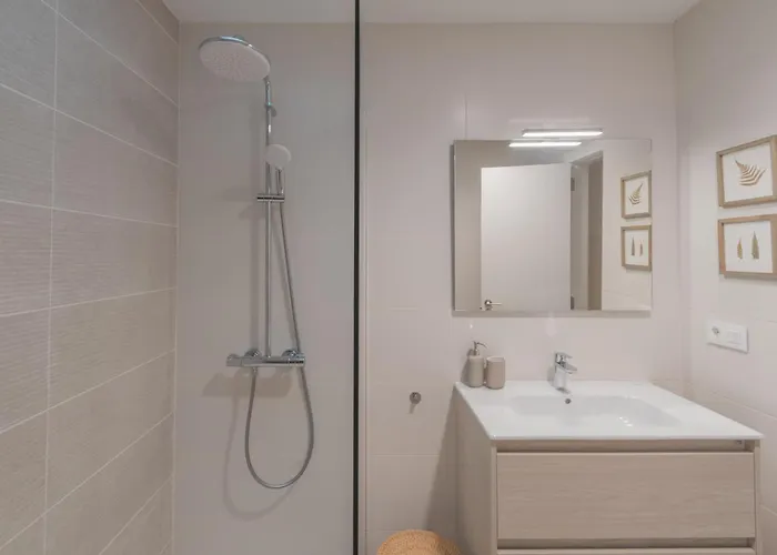 Serena Zare By Villalia *